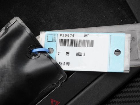 Used 2021 Tesla Model S Plaid image 35