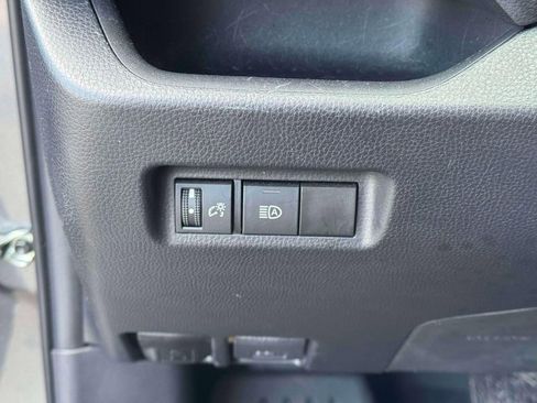 Used 2023 Toyota RAV4 LE image 17