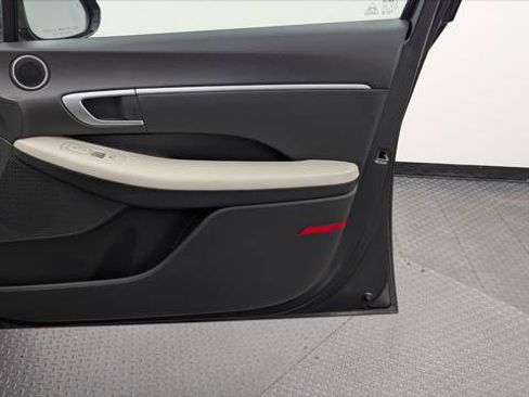 Used 2025 Hyundai Sonata SEL FWD image 23