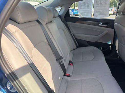 Used 2017 Hyundai Sonata Sport w/ Value Edition Package 02 FWD image 13