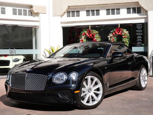 Used 2020 Bentley Continental GT image 11