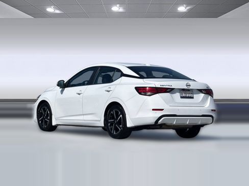 Used 2024 Nissan Sentra SV w/ Trunk Package FWD image 3