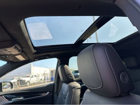 New 2026 Cadillac XT5 Premium Luxury image 23