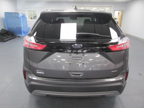 Used 2024 Ford Edge SEL AWD/4WD image 6