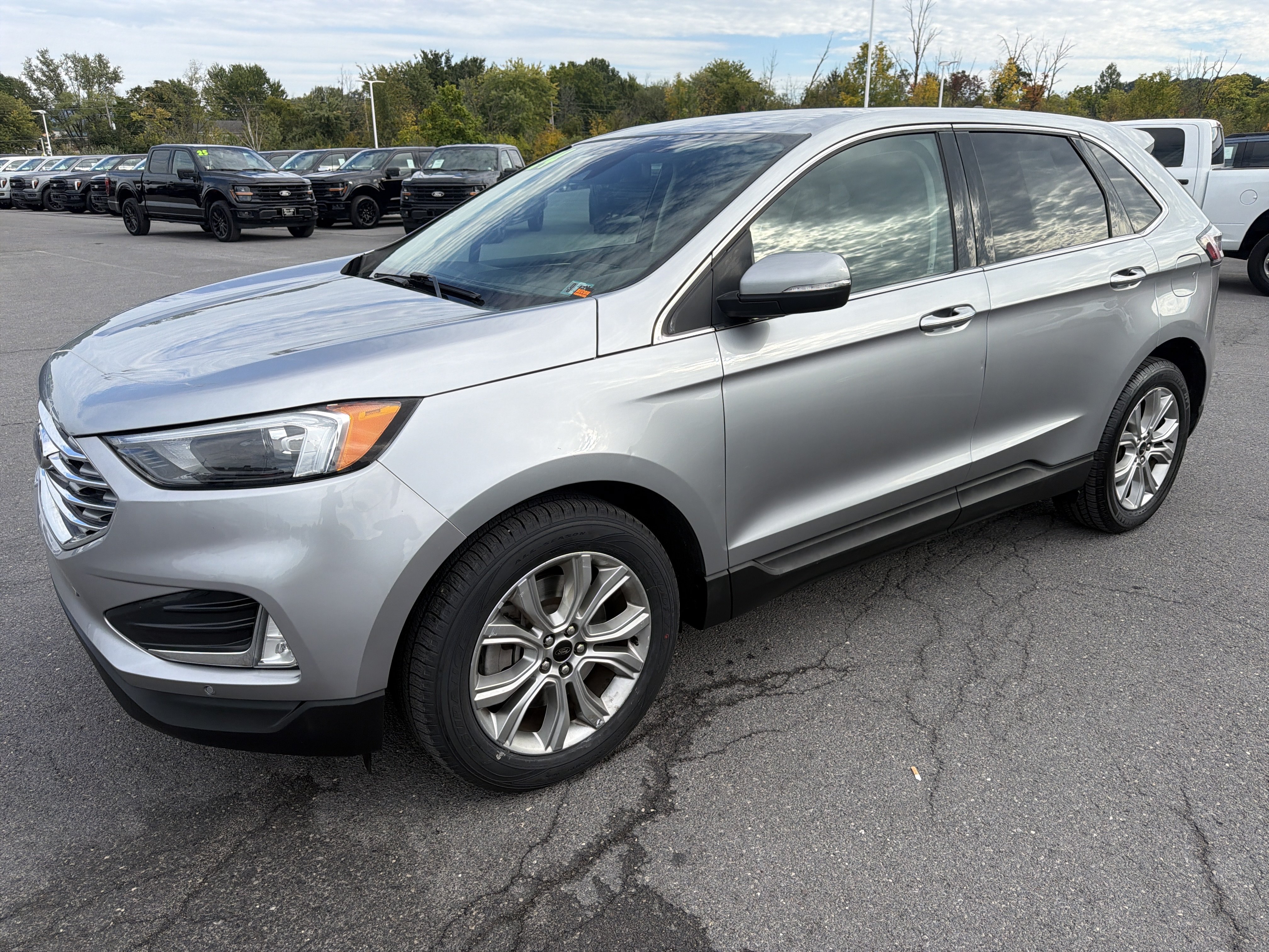 Used 2024 Ford Edge Titanium AWD/4WD image 8