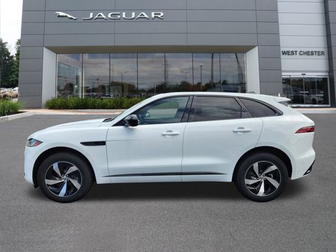 New 2026 Jaguar F-PACE R-Dynamic S image 3