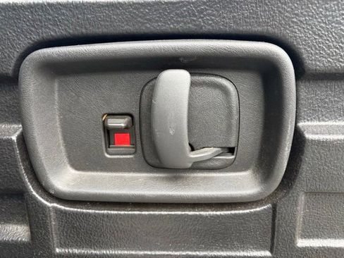 Used 2024 GMC Savana 2500 w/ Driver Convenience Package RWD image 11