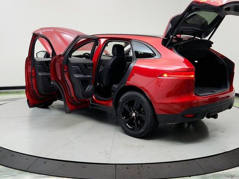 Used 2017 Jaguar F-PACE Premium image 12