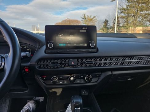 Certified 2023 Honda HR-V Sport image 19