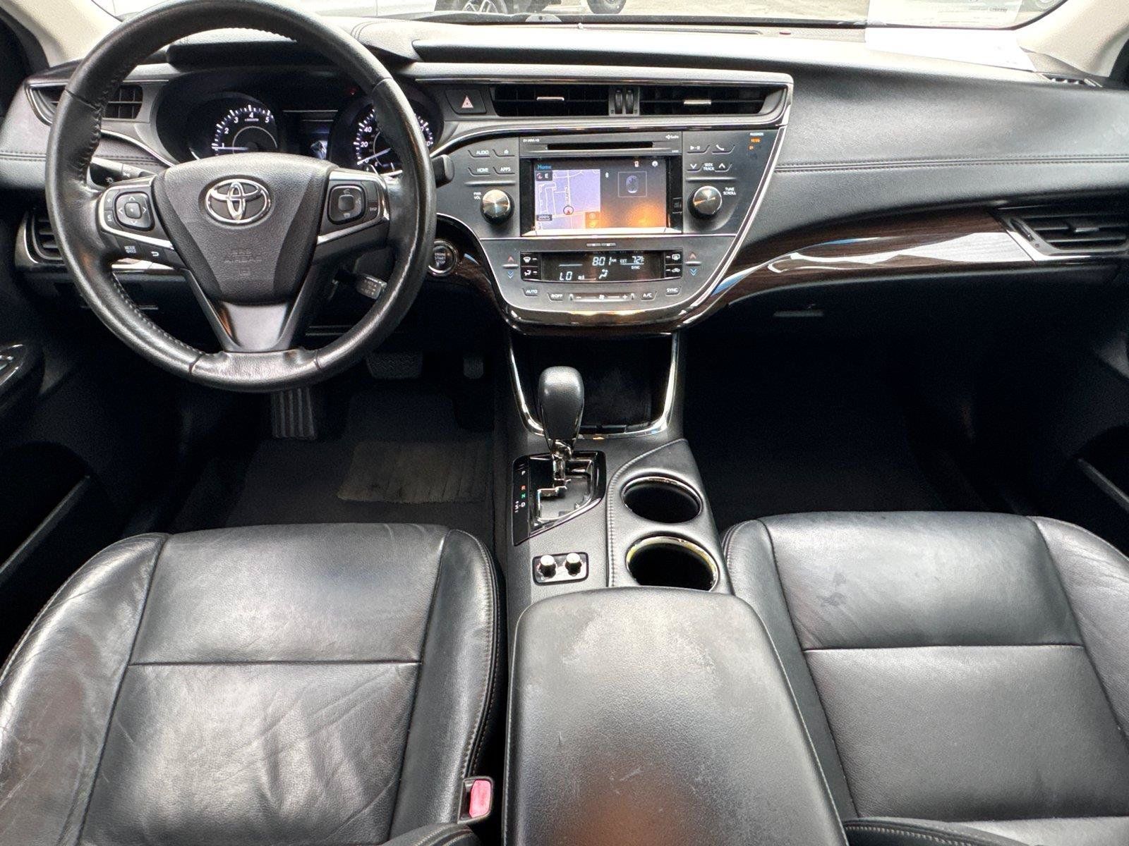 Used 2015 Toyota Avalon XLE Premium w/ Preferred Accessory Package FWD image 20