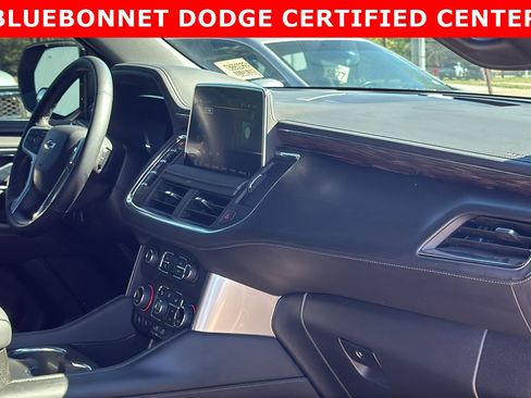 Used 2024 Chevrolet Tahoe Z71 w/ Luxury Package image 29