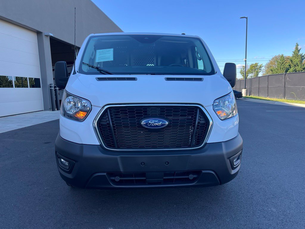 Used 2025 Ford Transit 250 Low Roof w/ Exterior Upgrade Package RWD image 2