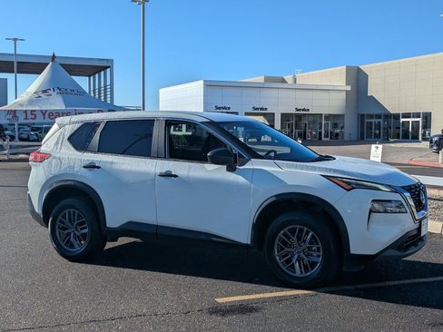 Certified 2023 Nissan Rogue S image 6