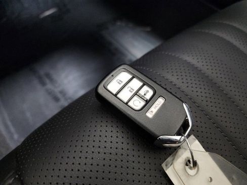 Certified 2022 Honda Accord Touring image 36