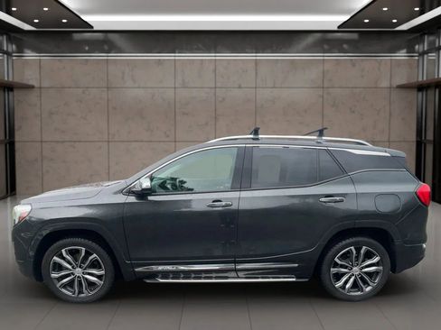 Used 2019 GMC Terrain Denali w/ LPO, 'HIT The Road' Package image 4