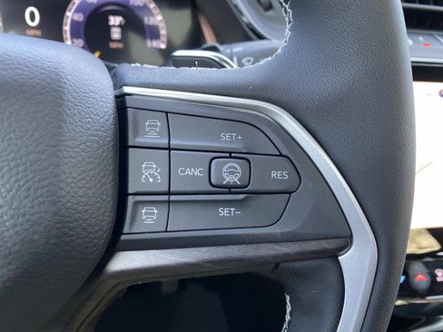 New 2026 Jeep Grand Cherokee Limited w/ Limited Altitude Package image 16