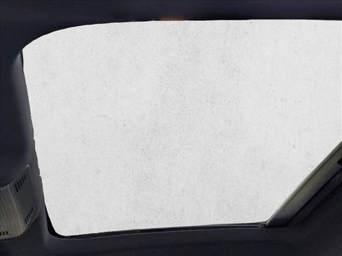 Used 2022 Volkswagen GTI SE image 15