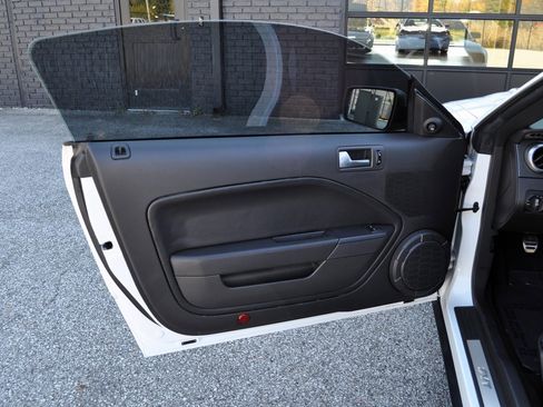 Used 2008 Ford Mustang Shelby GT500 image 33