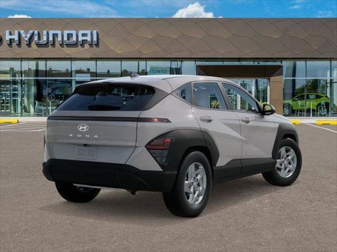 New 2026 Hyundai Kona SE FWD image 4