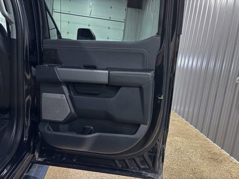 Used 2024 Ford F250 Lariat image 30