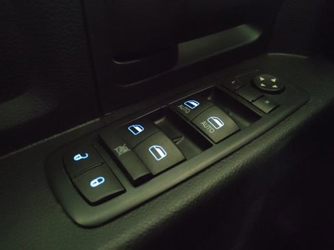 Used 2016 RAM 1500 Tradesman w/ Protection Group AWD/4WD image 27
