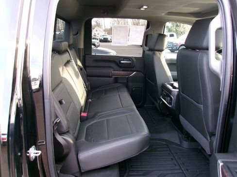 Used 2020 GMC Sierra 2500 Denali w/ Denali Ultimate Package image 11