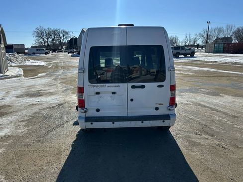 Used 2013 Ford Transit Connect XLT image 3