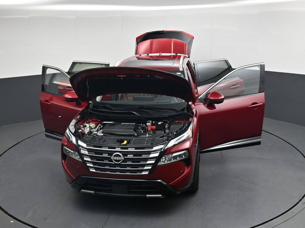 Used 2024 Nissan Rogue Platinum w/ Platinum Premium Package FWD image 44