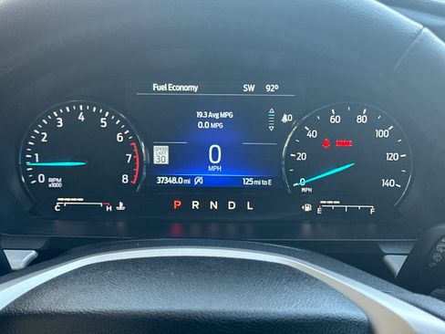 Used 2023 Ford Explorer XLT w/ Equipment Group 202A AWD/4WD image 19