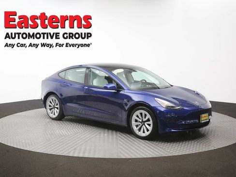 Used 2023 Tesla Model 3 Standard Range RWD image 43