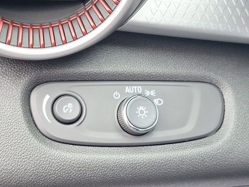 New 2026 Chevrolet Trax RS w/ Driver Confidence Package image 12