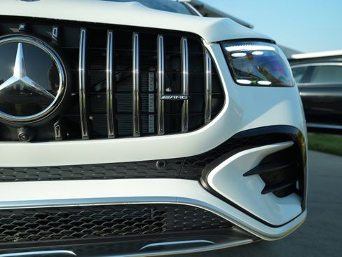 New 2026 Mercedes-Benz GLE 53 AMG 4MATIC Coupe image 11