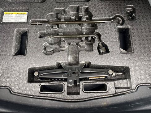 Used 2022 Toyota Camry TRD w/ TRD Package w/JBL Audio FWD image 33