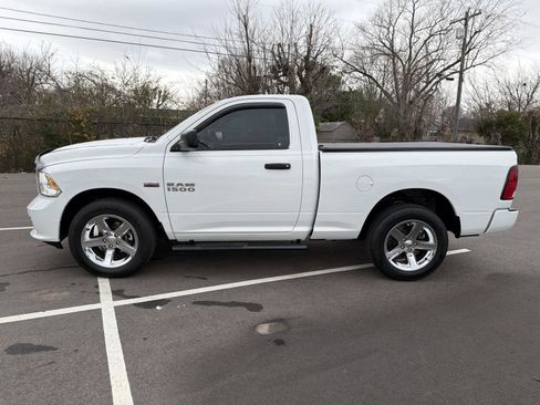 Used 2016 RAM 1500 Express image 16
