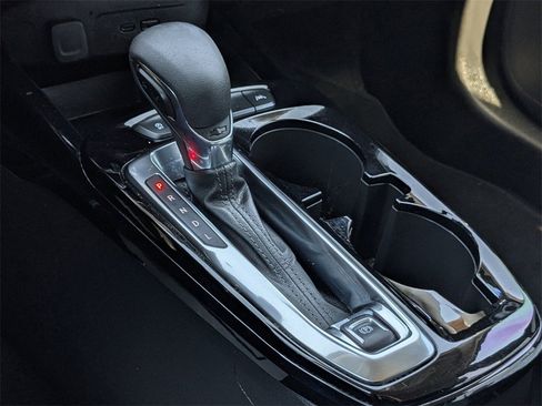 Certified 2025 Chevrolet Trax LT w/ Driver Confidence Package image 27