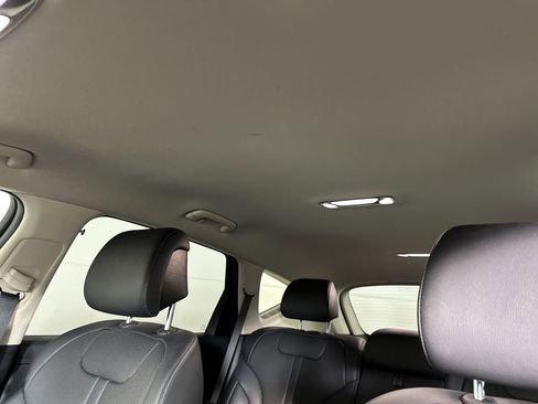 Used 2025 Genesis GV80 2.5T Standard image 22