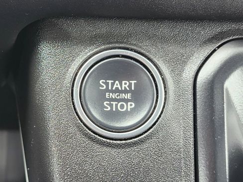 Used 2024 Land Rover Defender 110 S AWD/4WD image 25