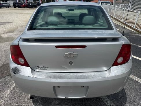 Used 2005 Chevrolet Cobalt Sedan FWD image 4