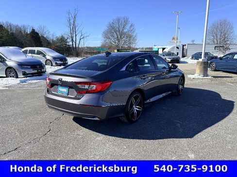 Certified 2022 Honda Accord Touring image 6