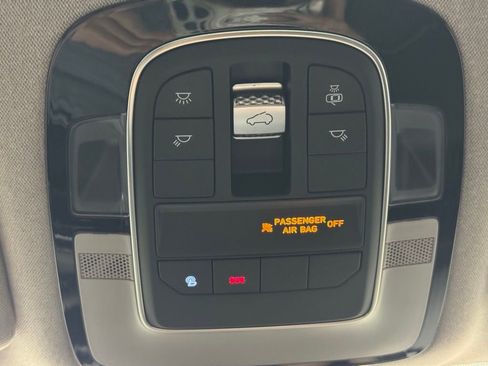 Used 2021 Hyundai Santa Fe Limited image 33