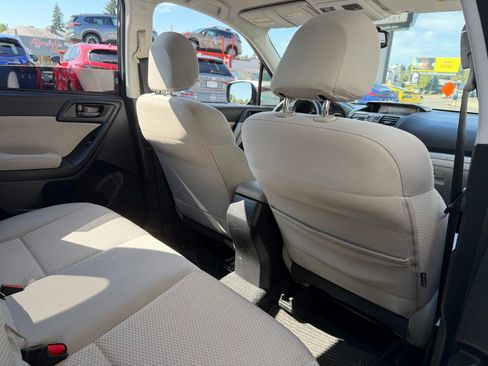 Used 2014 Subaru Forester 2.5i Premium w/ Popular Package #2 AWD/4WD image 18
