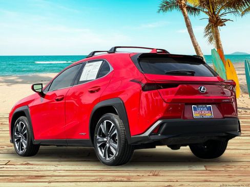 Used 2022 Lexus UX 250h w/ Accessory Package (Z2) AWD/4WD image 4