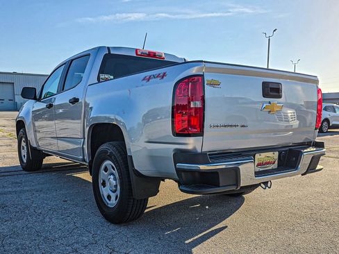 Used 2020 Chevrolet Colorado W/T w/ WT Convenience Package AWD/4WD image 4