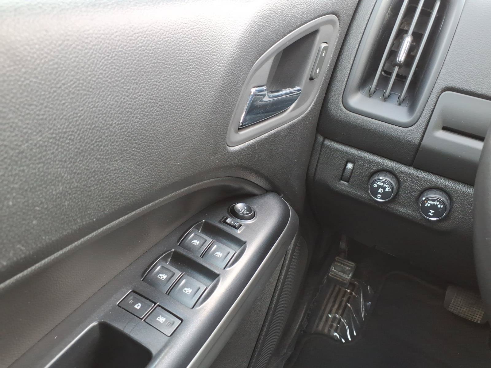 Used 2019 Chevrolet Colorado LT w/ LT Convenience Package AWD/4WD image 22