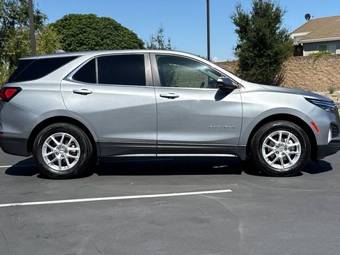 Used 2024 Chevrolet Equinox LT FWD image 10