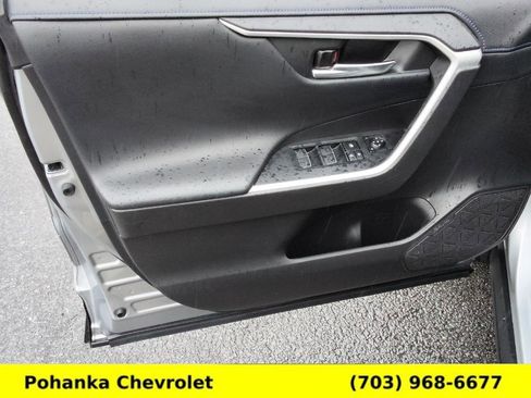 Used 2022 Toyota RAV4 XSE w/ XSE Grade Weather Package AWD/4WD image 23