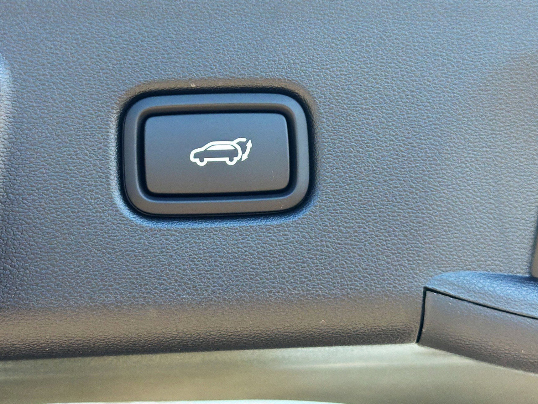 New 2026 Hyundai Tucson Limited FWD image 15