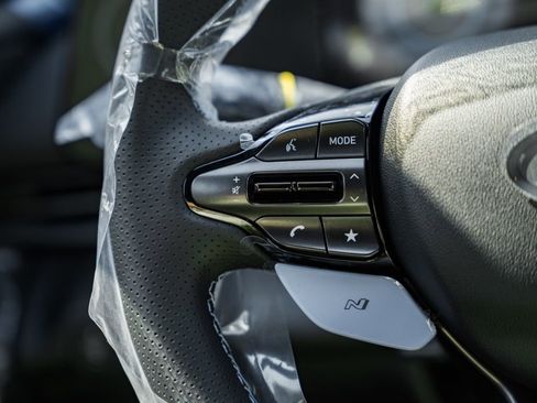 New 2025 Hyundai Elantra N Base image 24