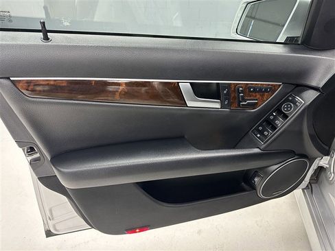 Used 2012 Mercedes-Benz C 300 4MATIC Sedan image 18