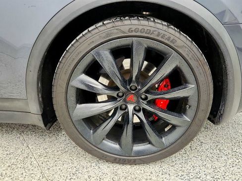 Used 2018 Tesla Model X P100D image 9